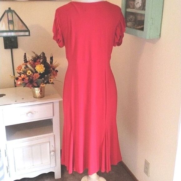 Danny & Nicole Red Dress - Picture 7 of 12